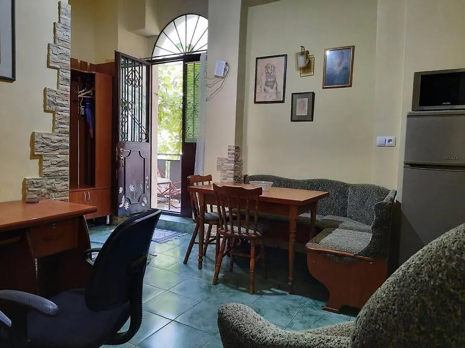 Nataly Apartament-Old Tbilisi Center 아파트