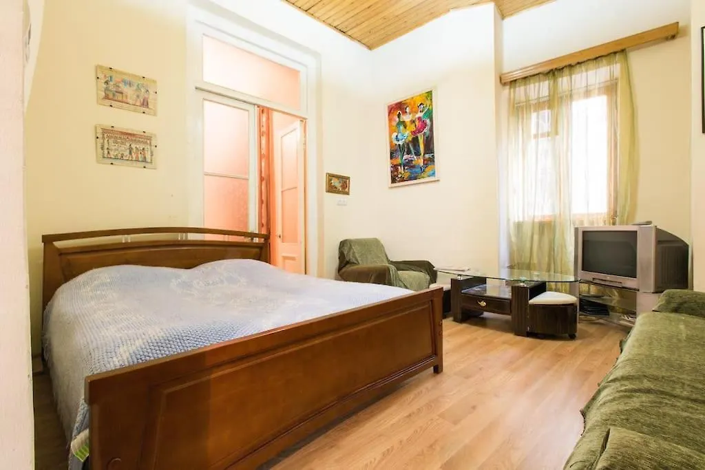 아파트 Nataly Apartament-Old Tbilisi Center